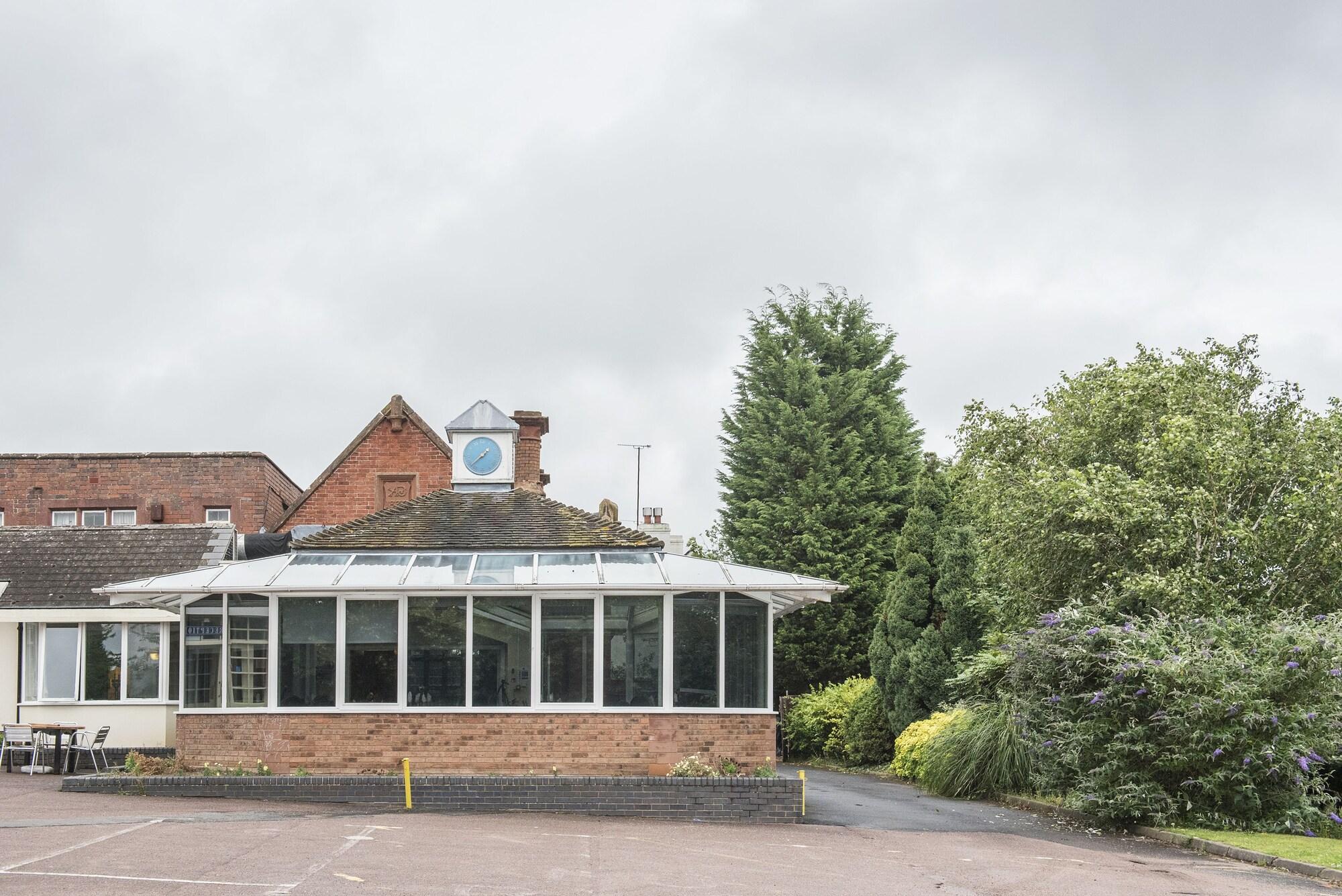 Himley Country Hotel Дадли Экстерьер фото