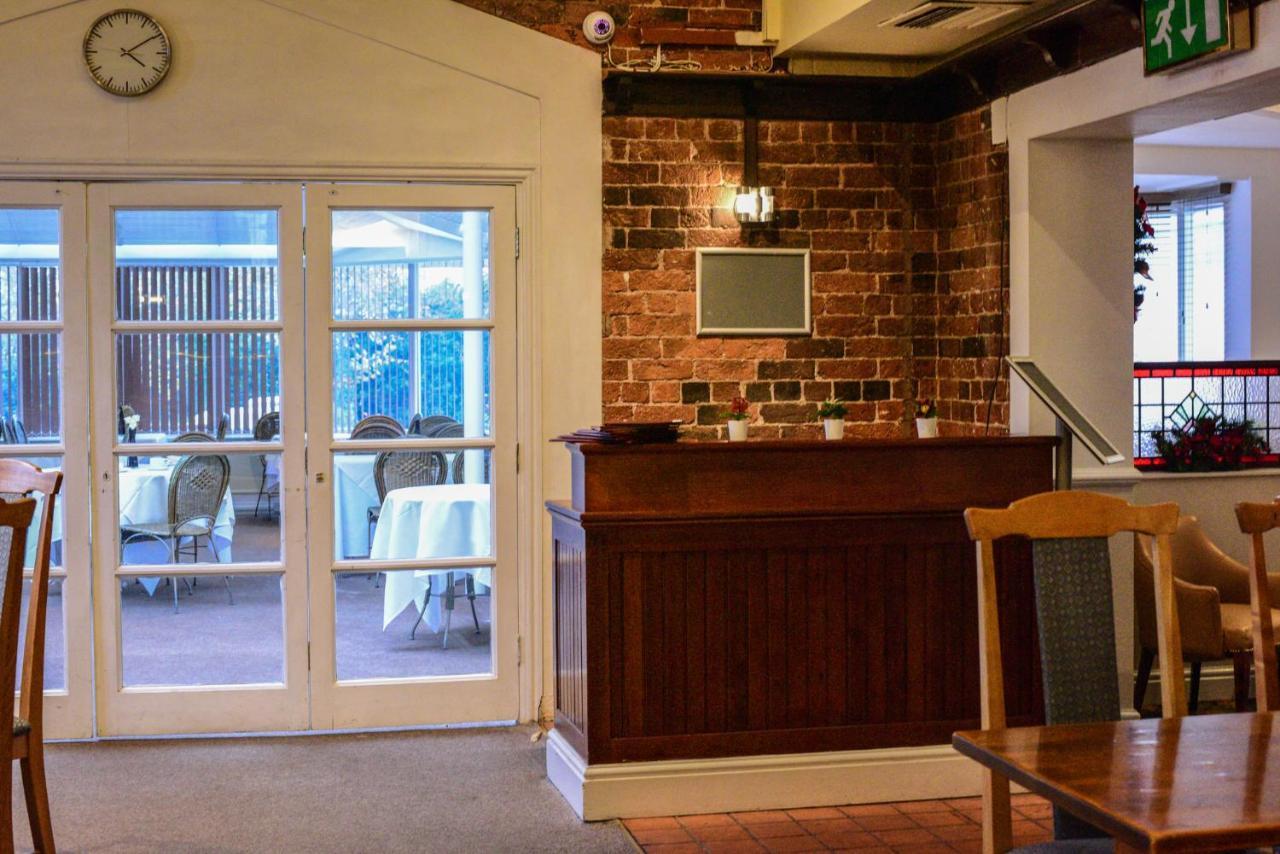 Himley Country Hotel Дадли Экстерьер фото