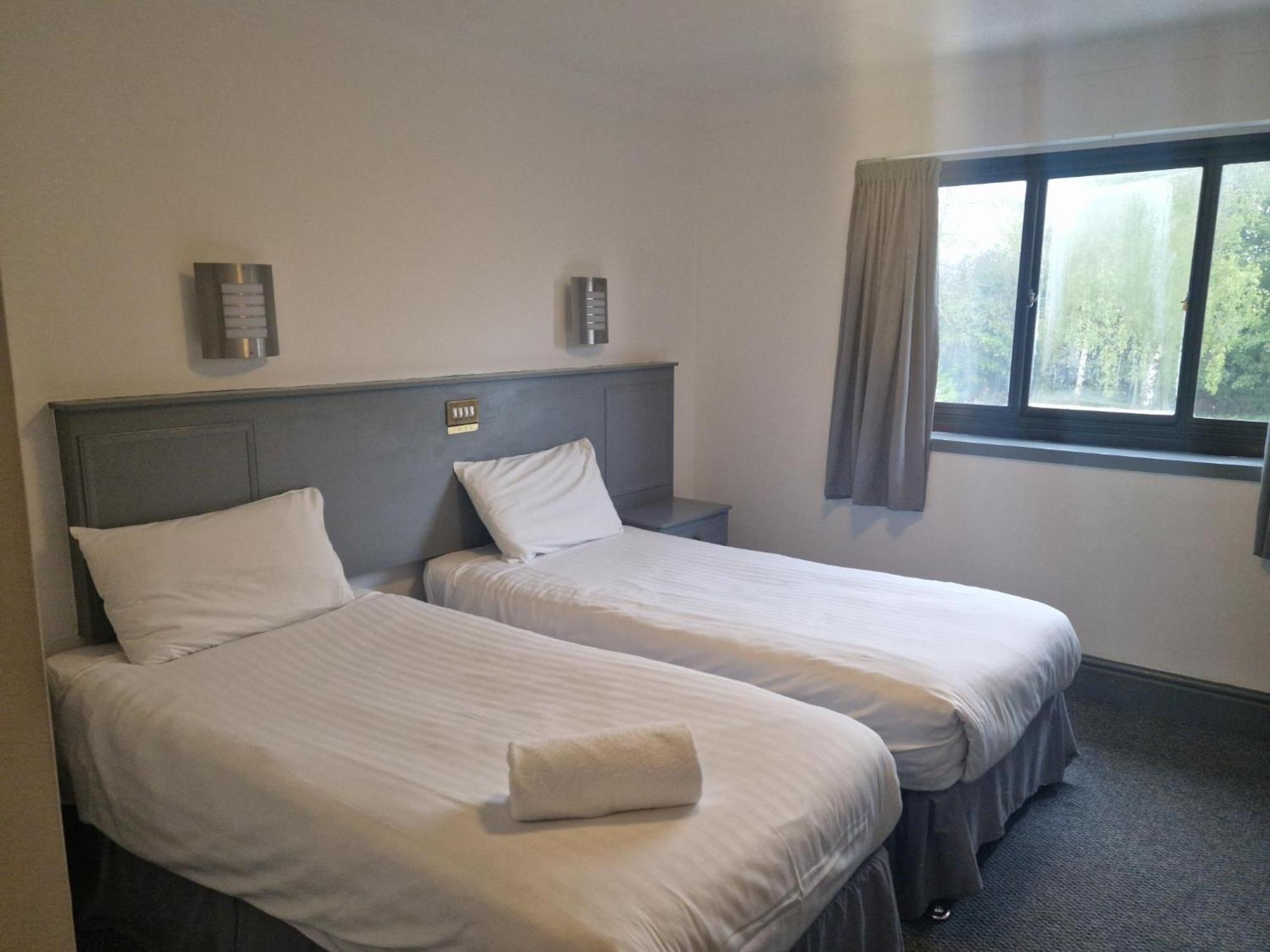 Himley Country Hotel Дадли Экстерьер фото